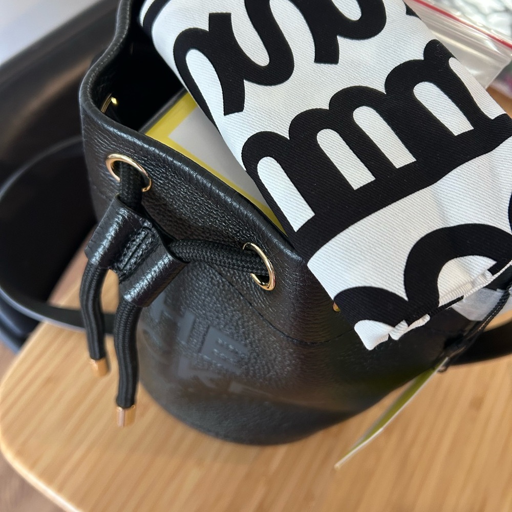 Black Bucket Bag